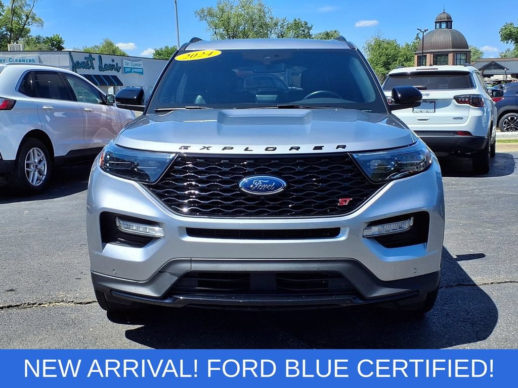 Certified 2022 Ford Explorer ST w/ Equipment Group 401A AWD/4WD image 27