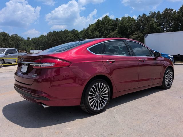 Certified 2018 Ford Fusion SE w/ Fusion SE Technology Package FWD image 4