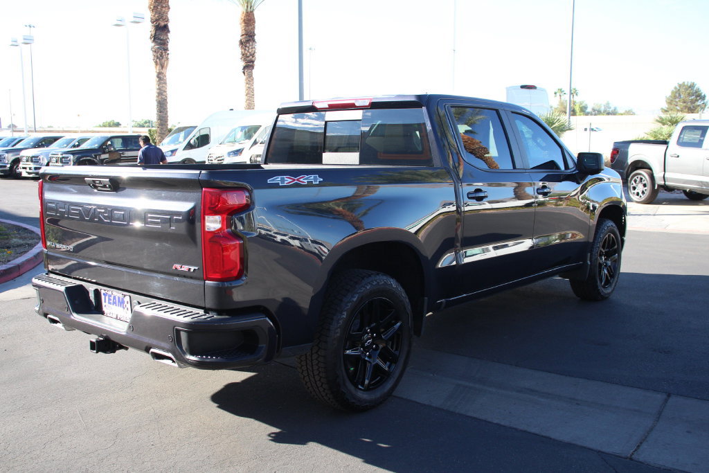 Used 2023 Chevrolet Silverado 1500 RST w/ Convenience Package II AWD/4WD image 8
