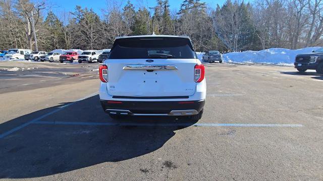 Certified 2023 Ford Explorer XLT w/ Equipment Group 202A image 5