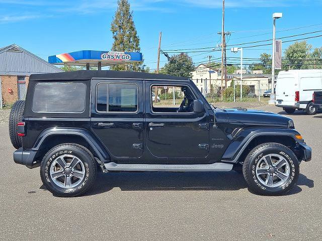 Used 2019 Jeep Wrangler Unlimited Sahara image 5