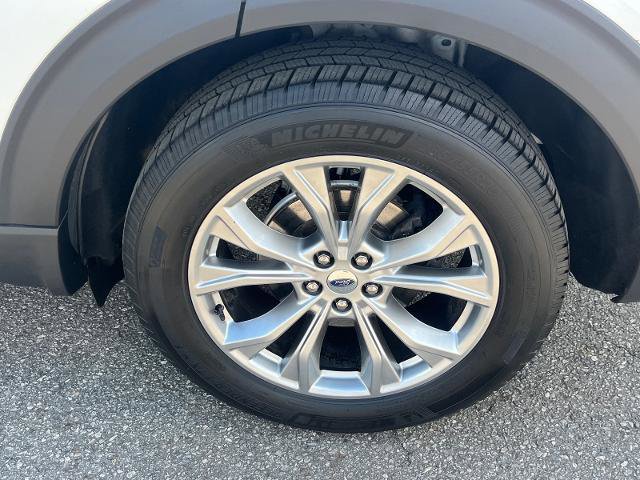 Certified 2020 Ford Explorer XLT w/ Equipment Group 202A AWD/4WD image 21