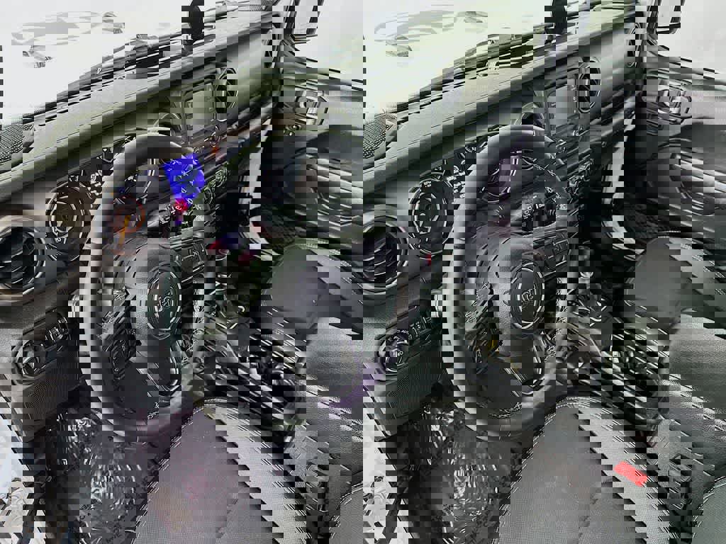 Used 2020 Jeep Wrangler Unlimited Sport image 9