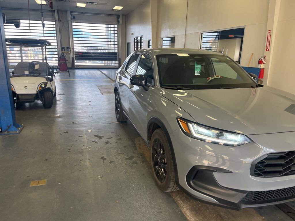 Used 2024 Honda HR-V Sport image 4