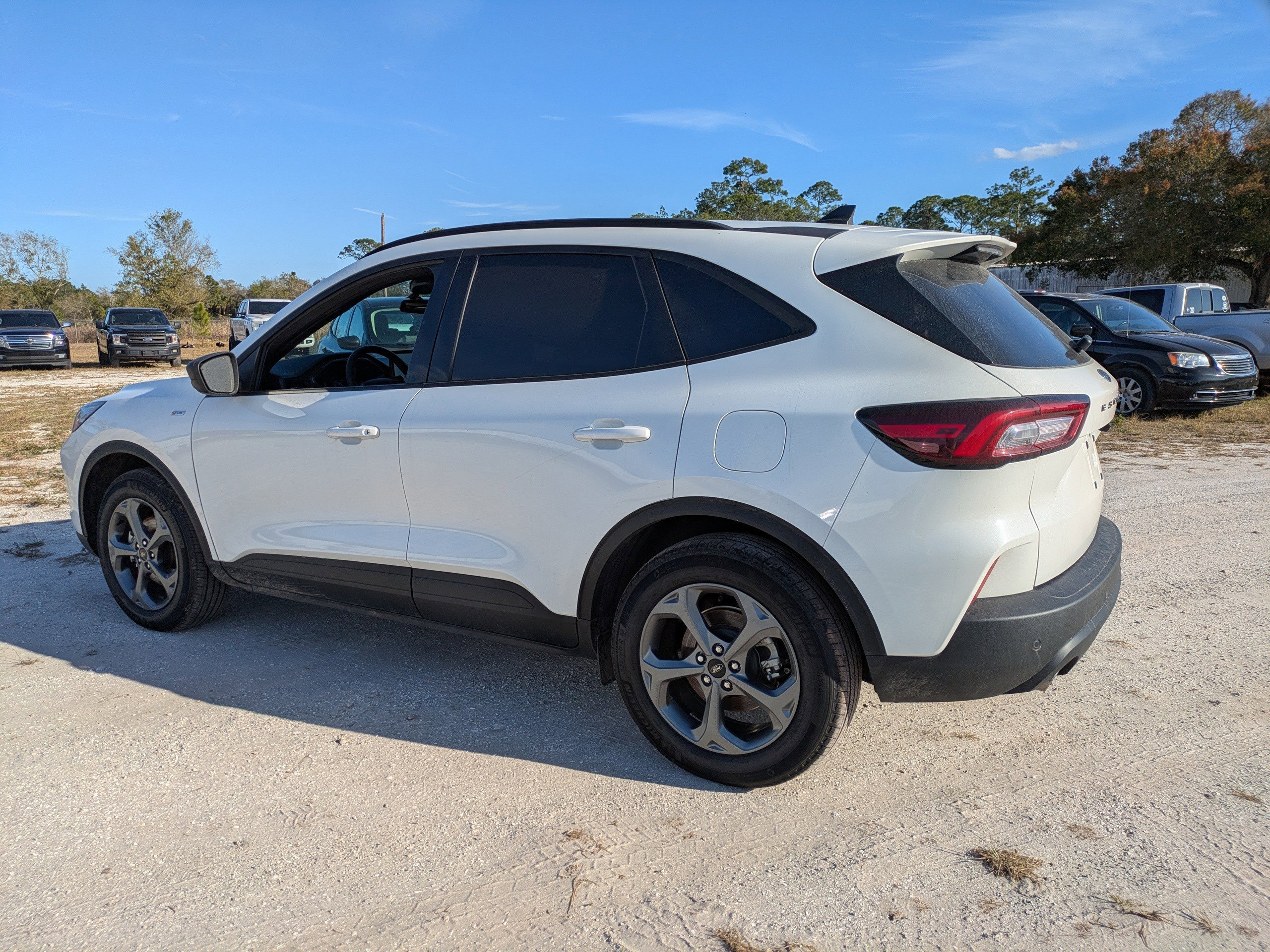 Certified 2025 Ford Escape ST-Line w/ Tech Pack #1 image 3