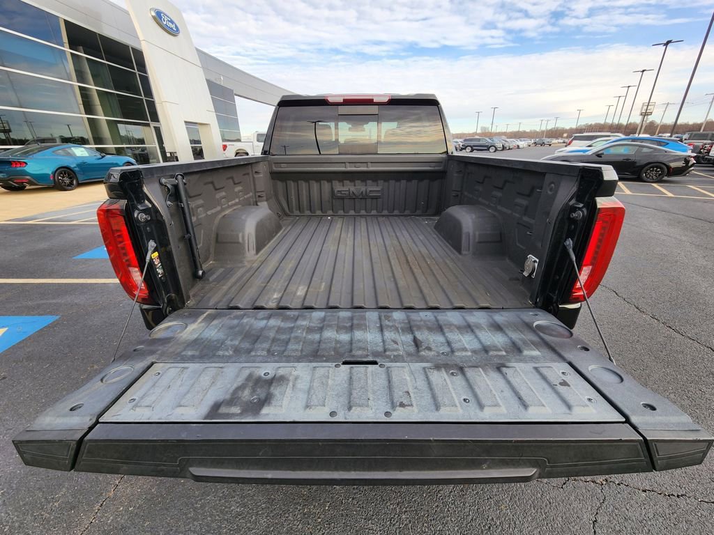 Used 2022 GMC Sierra 1500 SLT w/ SLT Premium Plus Package image 30