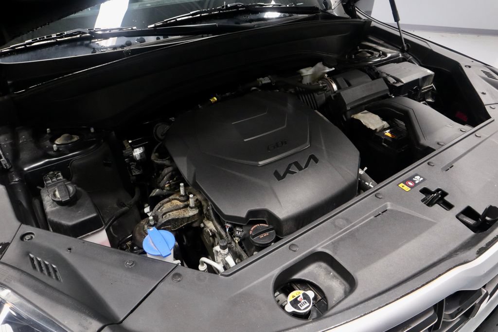 Used 2024 Kia Telluride S FWD image 17