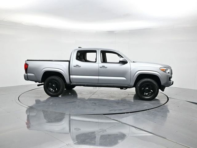 Used 2023 Toyota Tacoma SR image 3