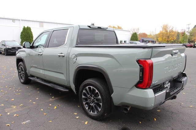 Used 2026 Toyota Tundra Limited AWD/4WD image 12