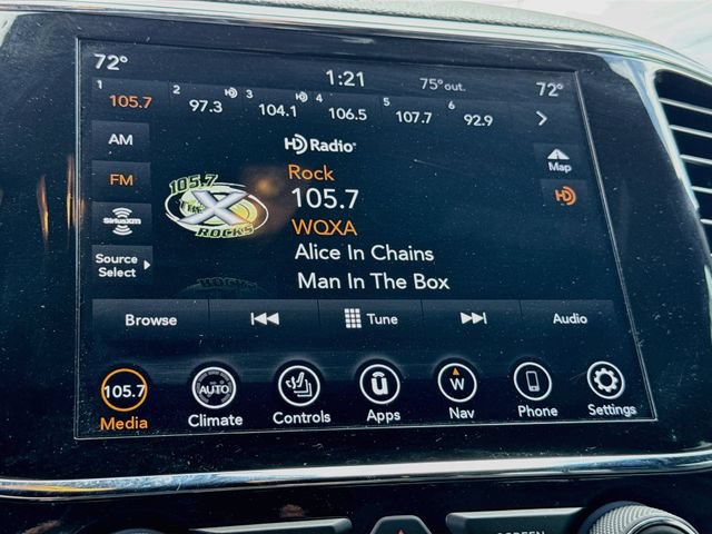 Used 2021 Jeep Grand Cherokee Laredo X AWD/4WD image 22