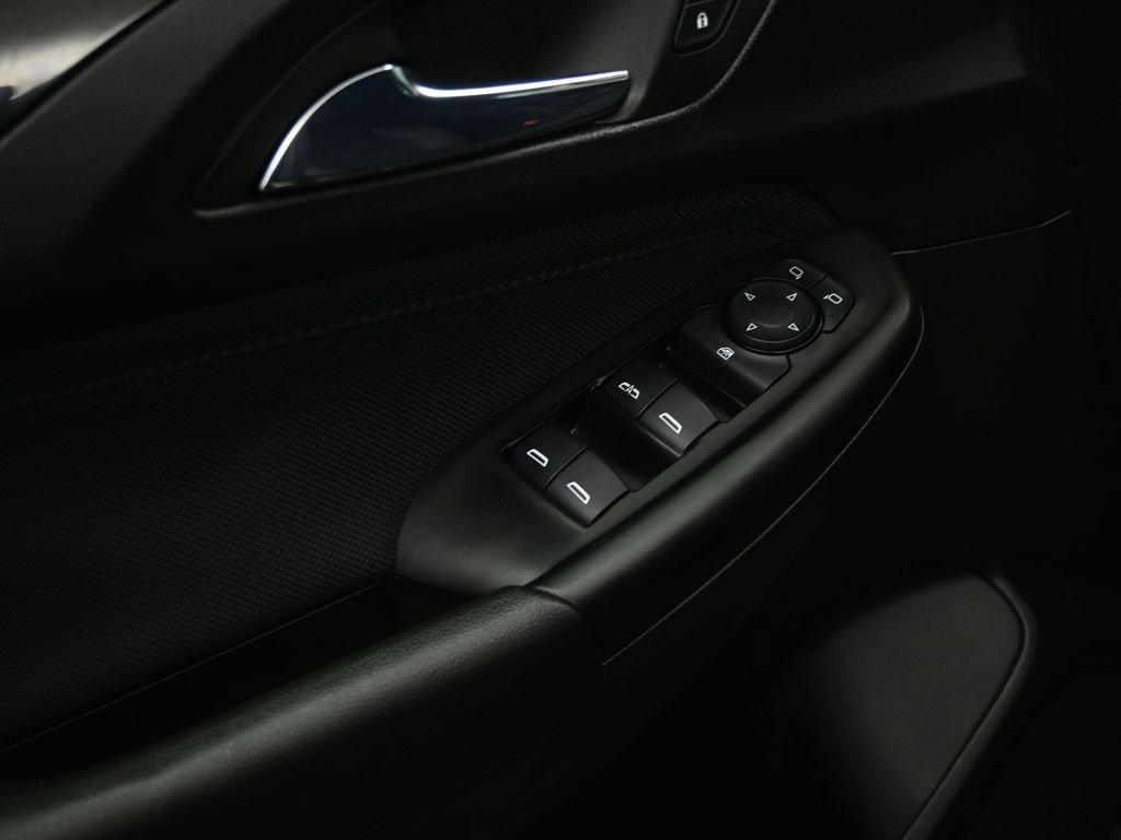 Used 2021 Chevrolet TrailBlazer RS image 35