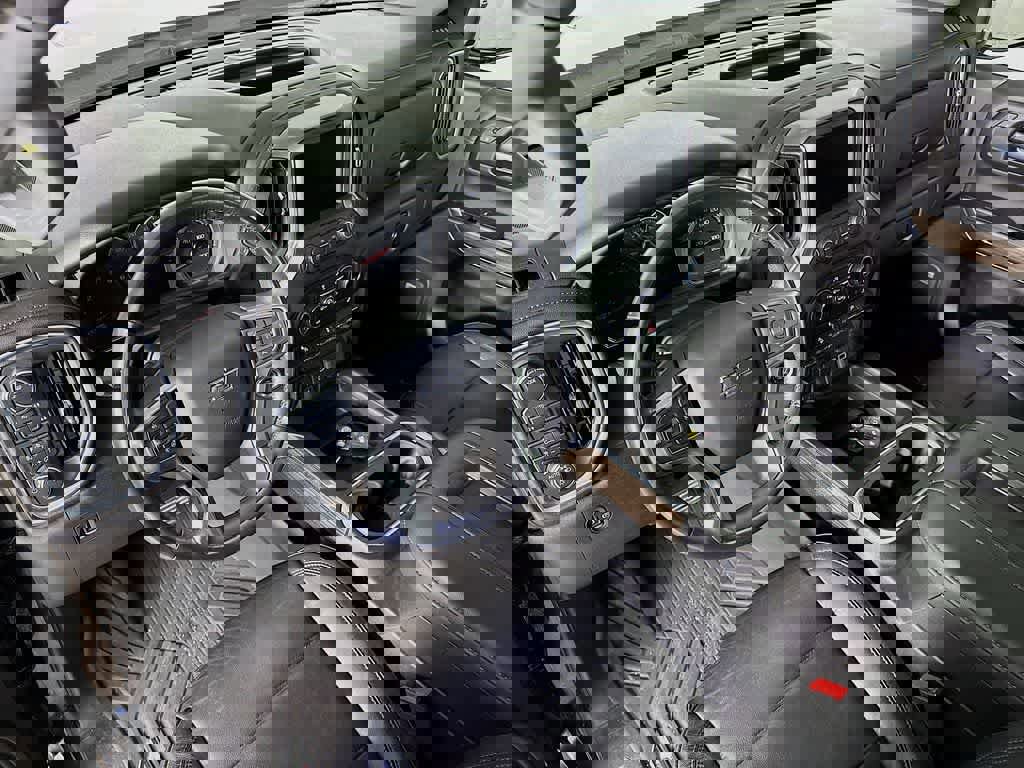 Used 2020 Chevrolet Silverado 1500 LT Trail Boss image 9