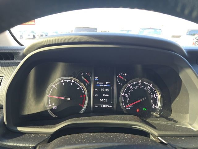 Used 2020 Toyota 4Runner Limited AWD/4WD image 9