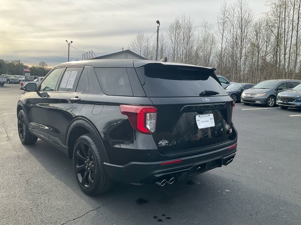 Certified 2022 Ford Explorer ST w/ Equipment Group 401A AWD/4WD image 7