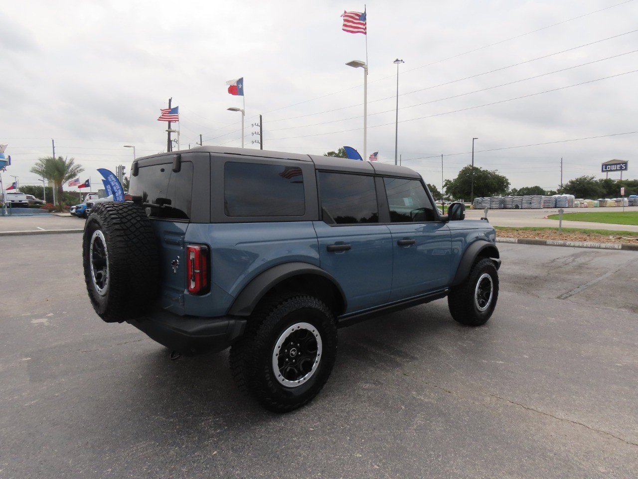 Certified 2023 Ford Bronco Badlands AWD/4WD image 11