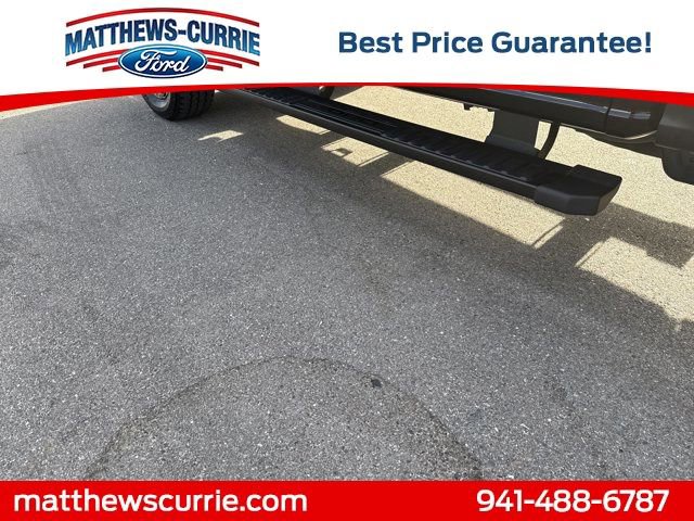 Certified 2025 Ford F250 Lariat w/ Black Appearance Package AWD/4WD image 15