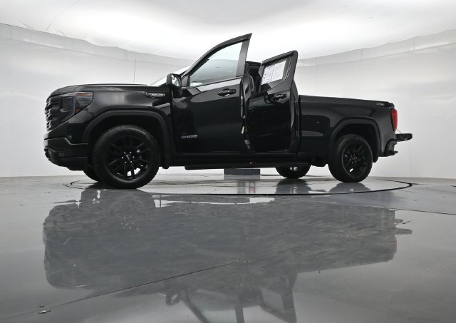 Used 2022 GMC Sierra 1500 Elevation w/ Preferred Package AWD/4WD image 48