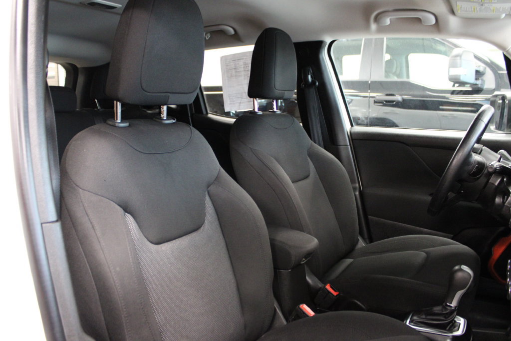 Used 2020 Jeep Renegade Sport AWD/4WD image 46