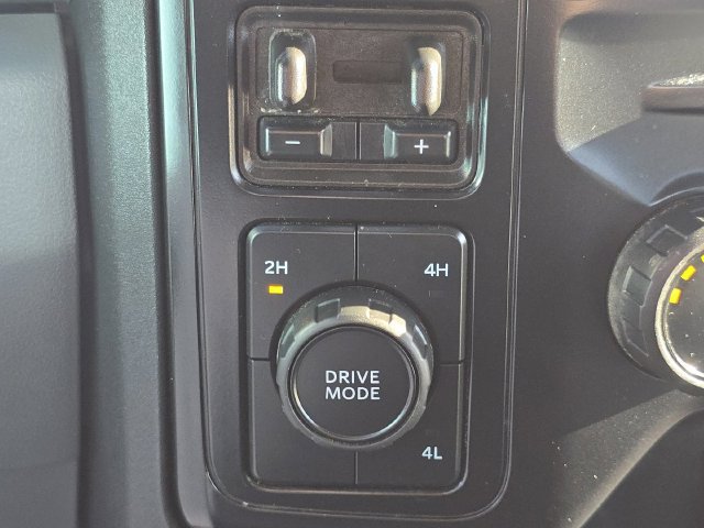 Certified 2026 Ford F250 XL AWD/4WD image 32