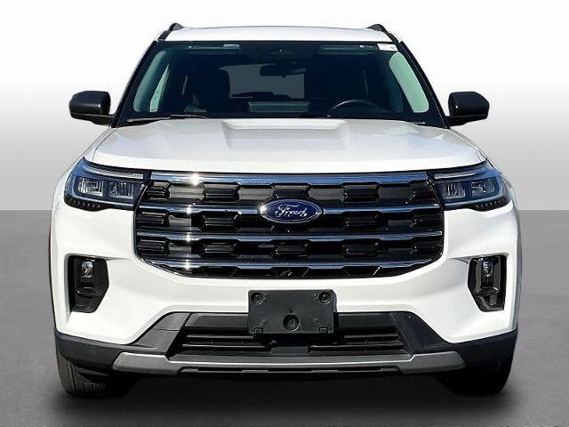 Certified 2025 Ford Explorer Active w/ Active Comfort Package AWD/4WD image 2