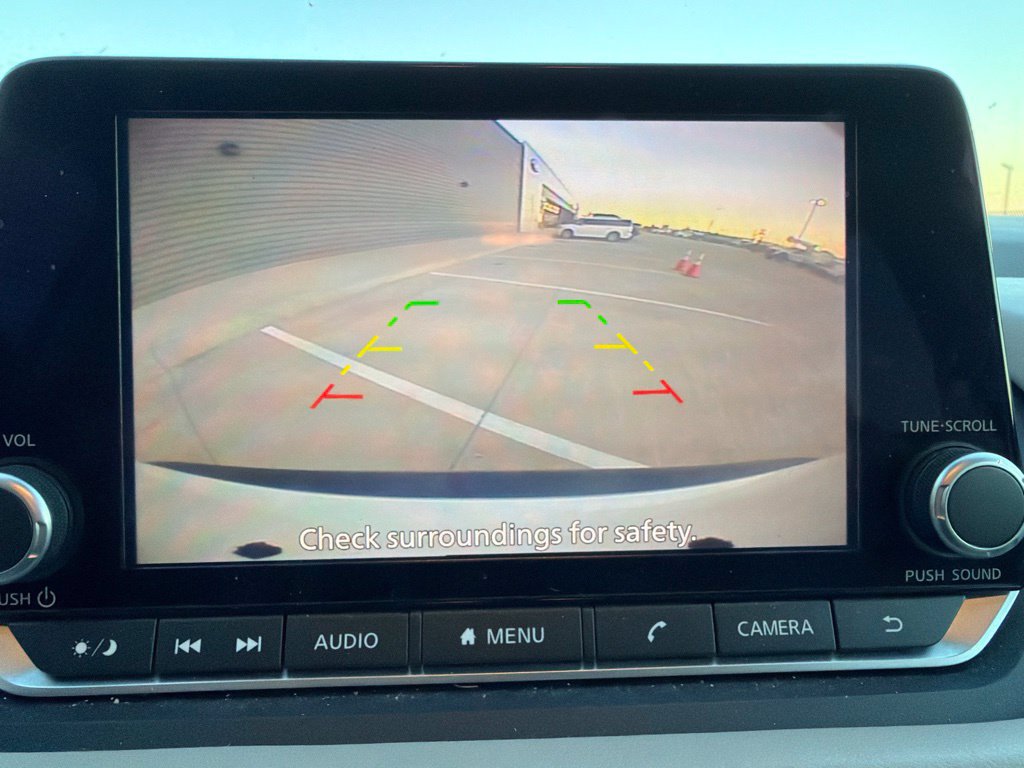 Used 2023 Nissan Rogue SV FWD image 34