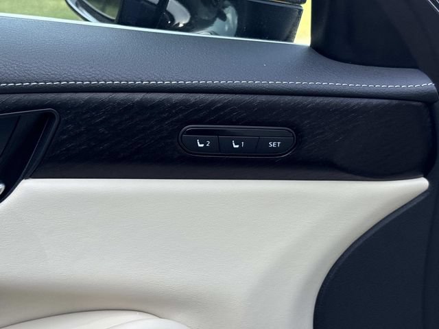 Used 2022 INFINITI QX60 Sensory w/ Vision Package AWD/4WD image 25