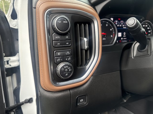 Used 2022 Chevrolet Silverado 3500 High Country w/ Safety Package II AWD/4WD image 19