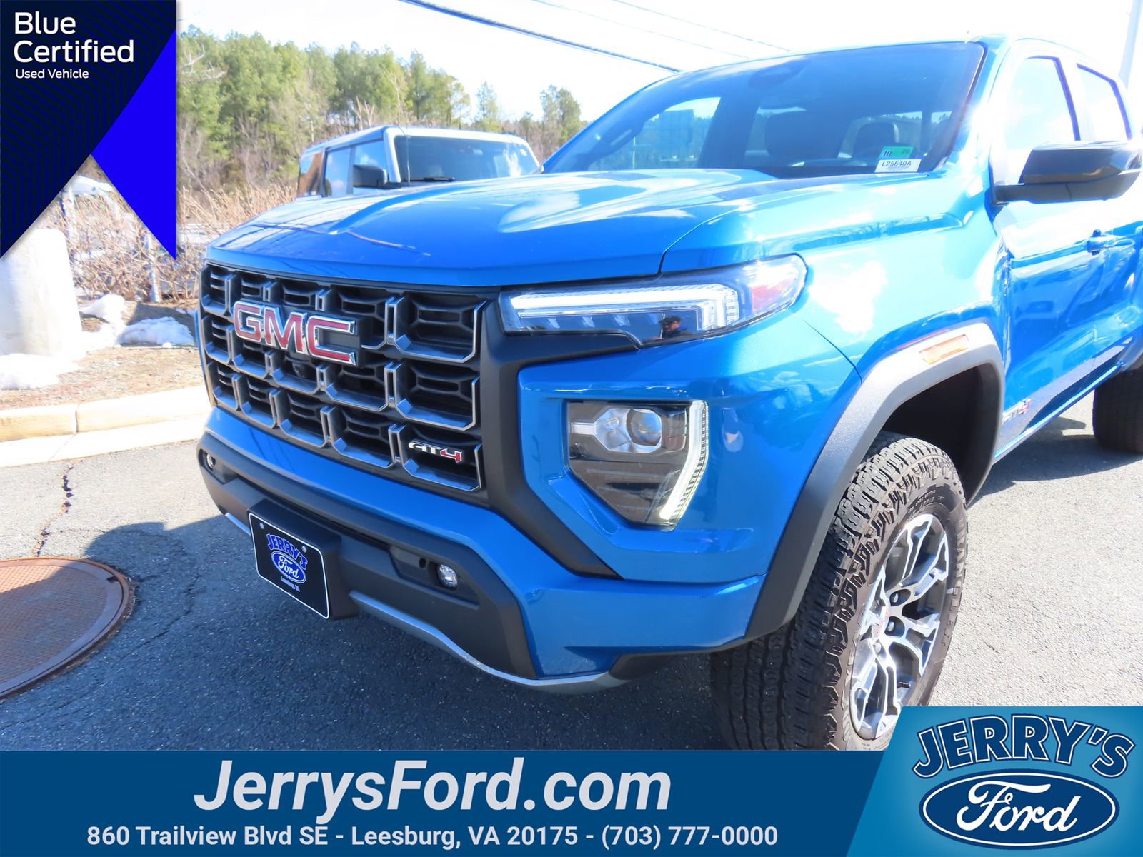 Used 2023 GMC Canyon AT4 w/ AT4 Premium Package AWD/4WD image 10
