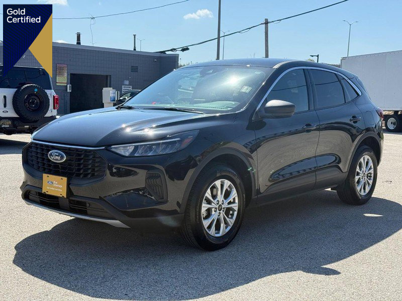 Certified 2023 Ford Escape Active AWD/4WD image 1