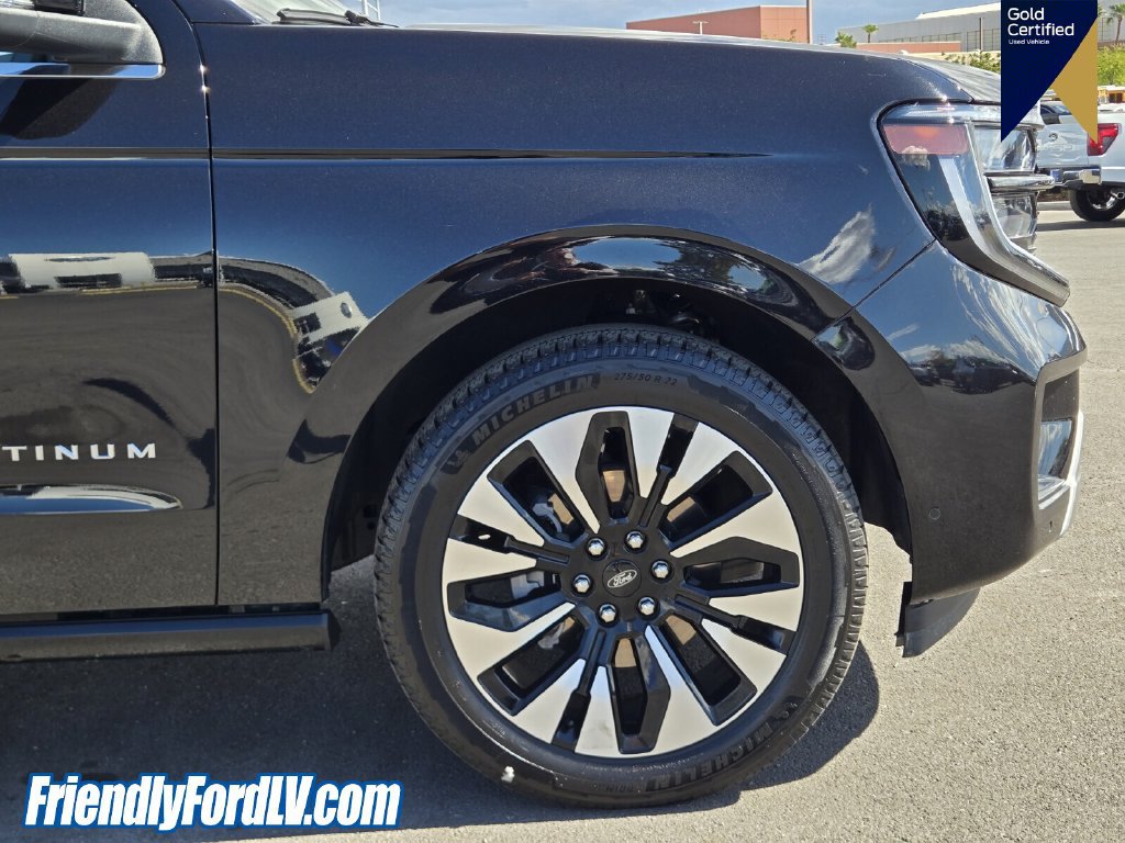 Certified 2025 Ford Expedition Platinum w/ Driver's Package AWD/4WD image 8