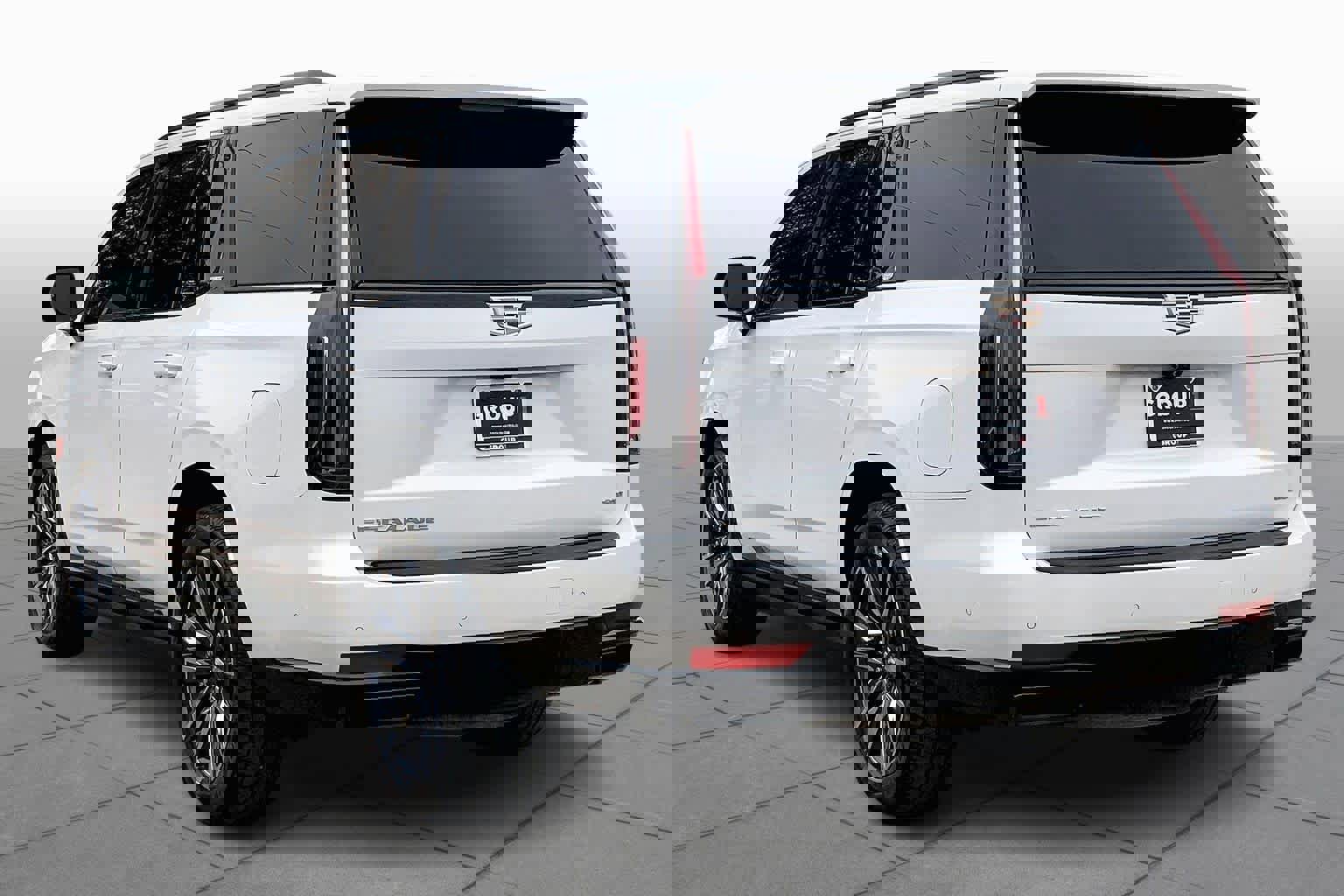 Used 2022 Cadillac Escalade Sport Platinum image 11