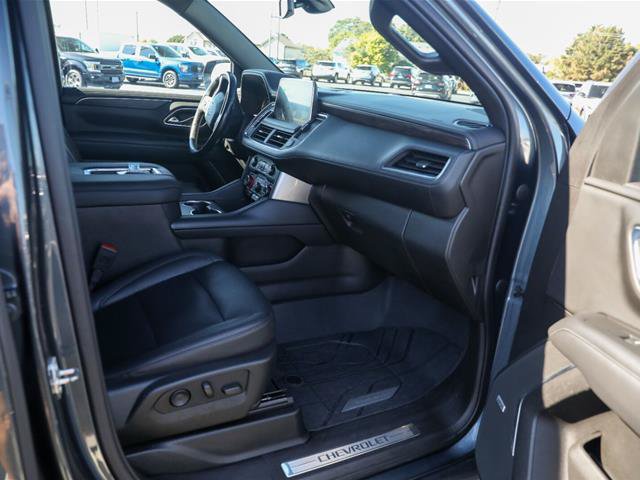 Used 2021 Chevrolet Suburban Z71 w/ Z71 Off-Road Package AWD/4WD image 32