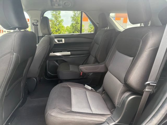 Certified 2023 Ford Explorer XLT w/ Class IV Trailer Tow Package AWD/4WD image 14