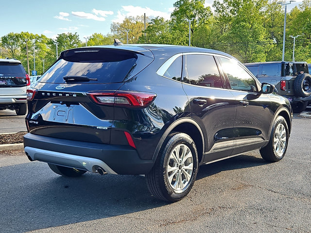 Certified 2023 Ford Escape Active AWD/4WD image 9