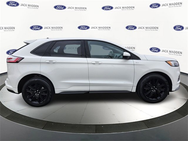 Certified 2022 Ford Edge ST-Line w/ Class II Trailer Tow Package image 2