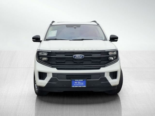 Certified 2025 Ford Expedition Active image 5