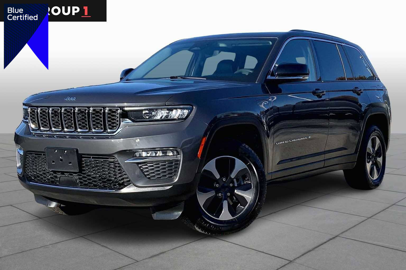Used 2023 Jeep Grand Cherokee 4WD 4xe image 1