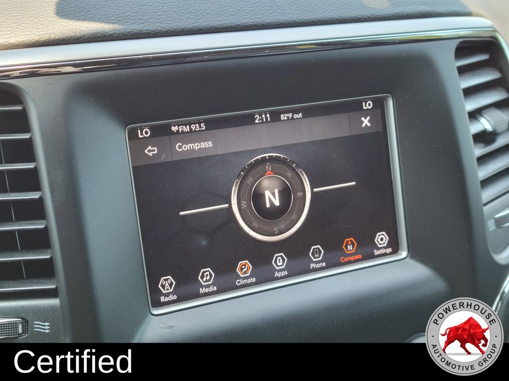 Used 2018 Jeep Grand Cherokee Laredo RWD image 25