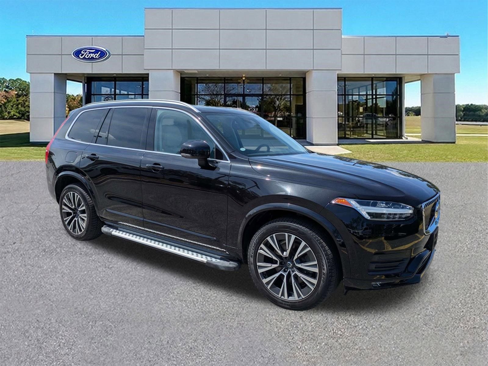 Used 2021 Volvo XC90 T6 Momentum AWD/4WD image 1