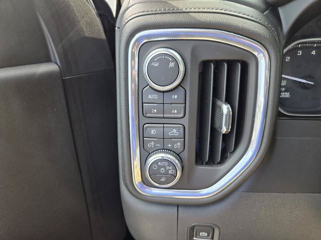 Used 2019 GMC Sierra 1500 SLT w/ SLT Premium Plus Package AWD/4WD image 30