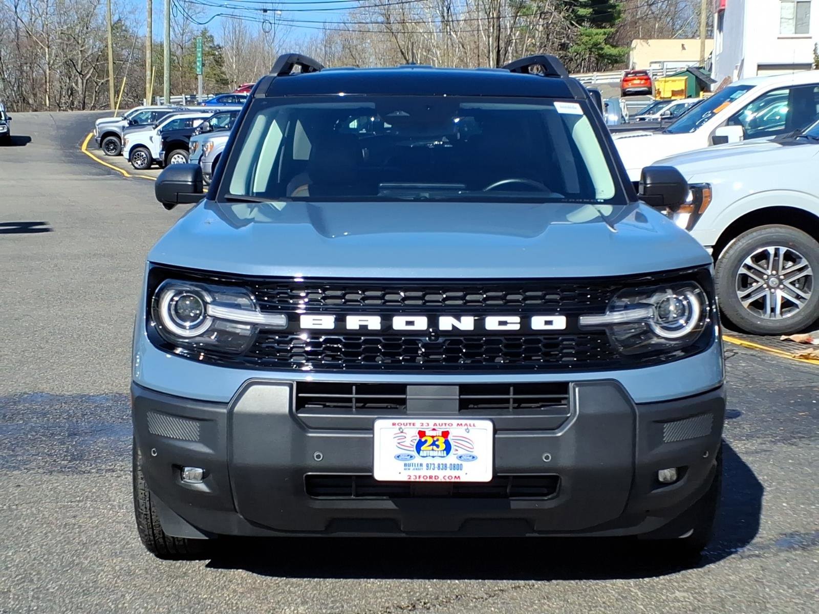 Certified 2025 Ford Bronco Sport Outer Banks w/ Outer Banks Tech Package+ AWD/4WD image 2