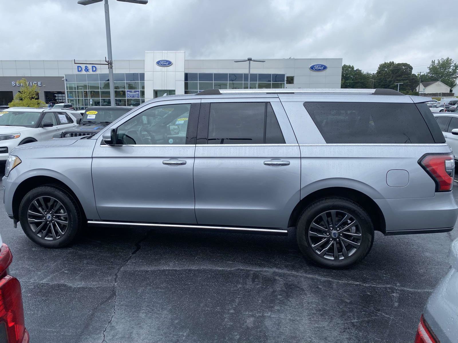 Certified 2021 Ford Expedition Max Limited AWD/4WD image 4
