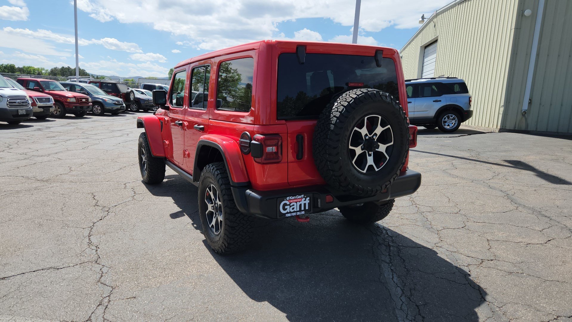 Used 2021 Jeep Wrangler Unlimited Rubicon AWD/4WD image 10