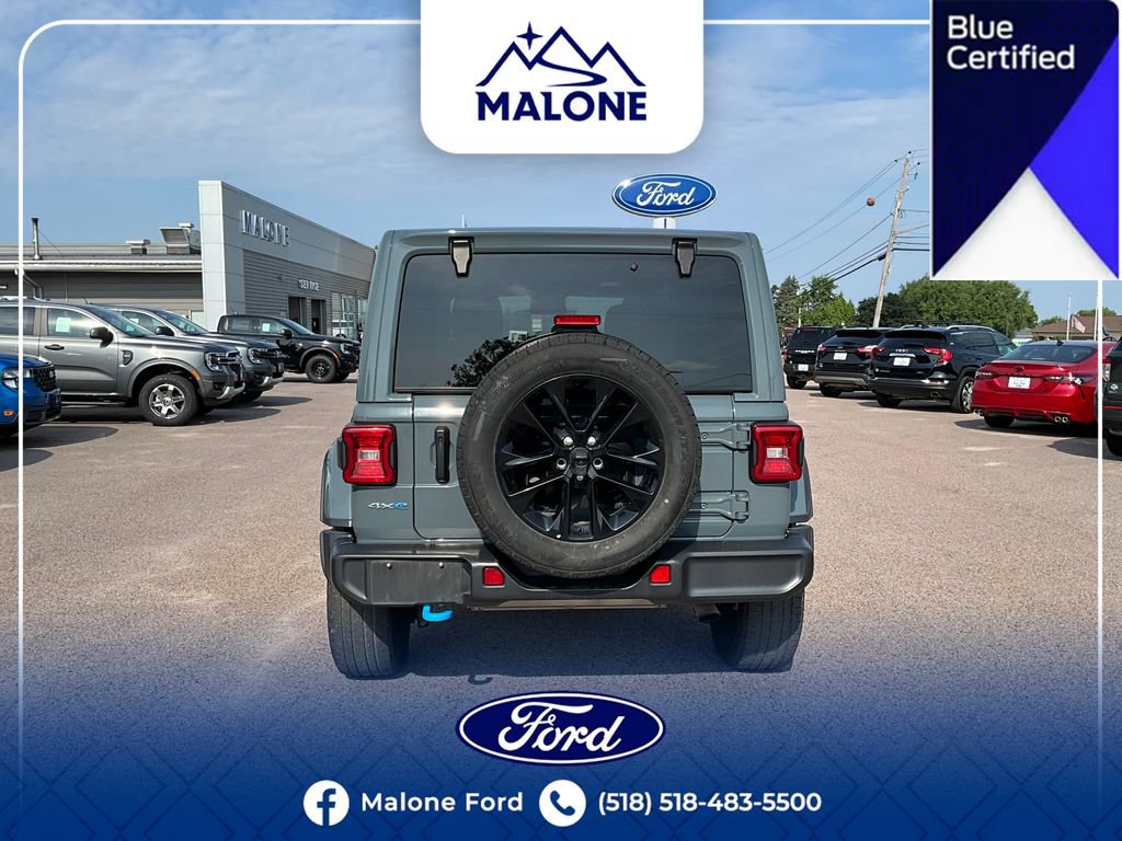 Used 2024 Jeep Wrangler Unlimited Sahara AWD/4WD image 6