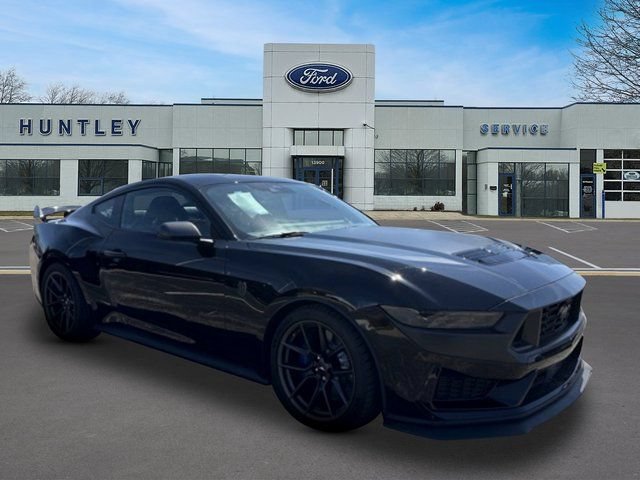 Certified 2024 Ford Mustang Dark Horse w/ Dark Horse Handlin Package RWD image 3