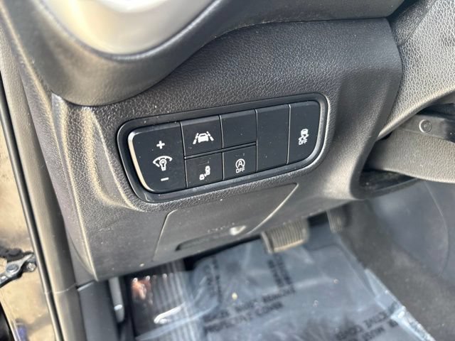 Used 2020 Kia Soul S FWD image 16