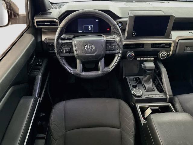 Used 2024 Toyota Tacoma SR5 AWD/4WD image 10