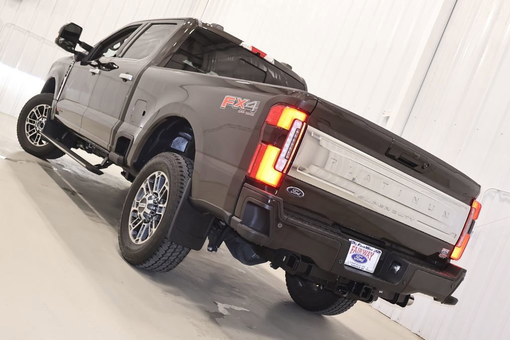 Certified 2025 Ford F350 Platinum w/ Platinum Plus Package image 4