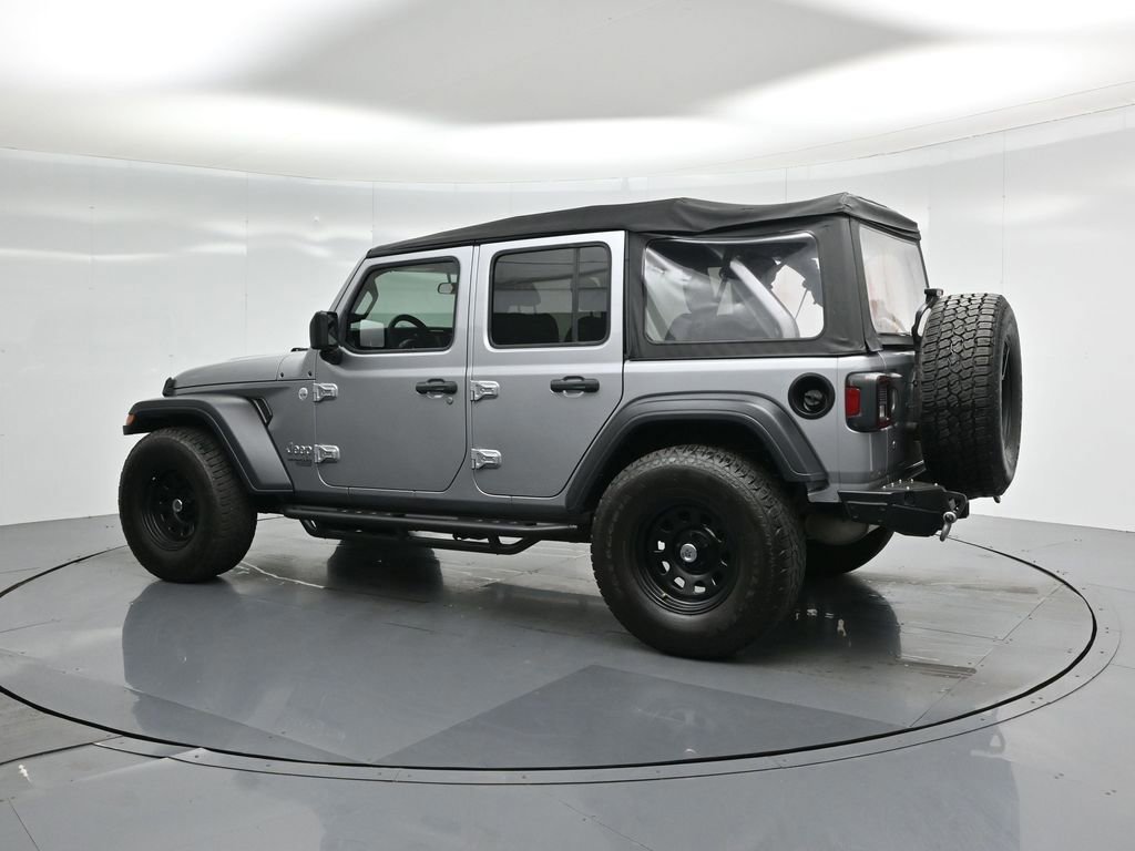 Used 2018 Jeep Wrangler Unlimited Sport image 19