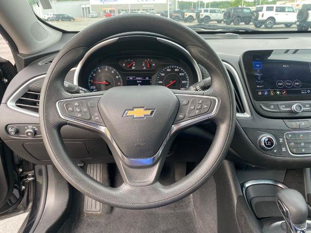Used 2025 Chevrolet Malibu LT FWD image 18